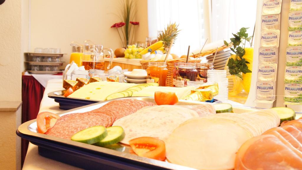 מיינץ Hotel Garni Am Hechenberg מראה חיצוני תמונה