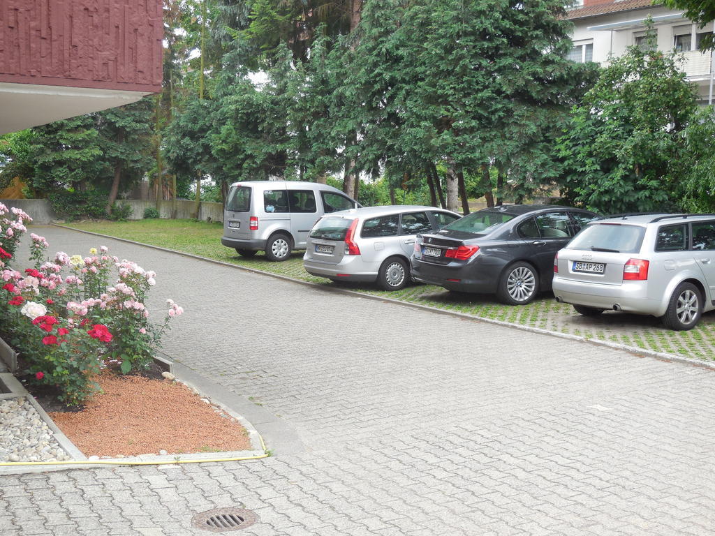 מיינץ Hotel Garni Am Hechenberg מראה חיצוני תמונה